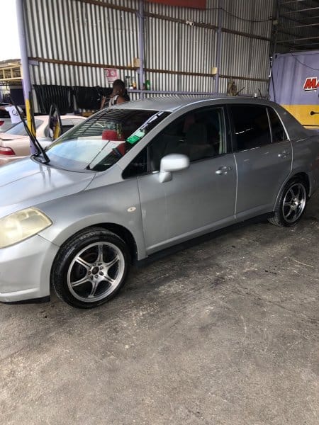 2007 Nissan Tiida