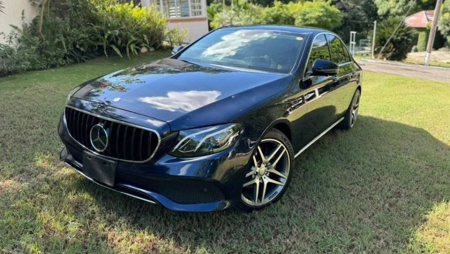 Mercedes E200