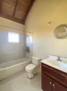Beautiful 2bed house for rent in Morris Meadow