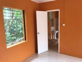 1 1/2 Bedroom With 1 Bathroom House For Rent