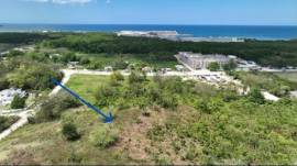 Majestic 5-acre parcel of land in Green Island
