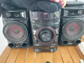 Moving sale out!