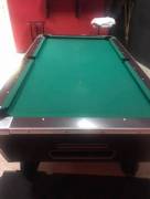 8 foot Valley pool table