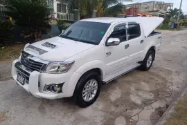 2015 toyota hilux vigo