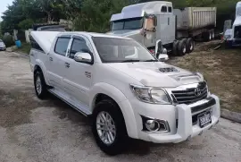 2015 toyota hilux vigo