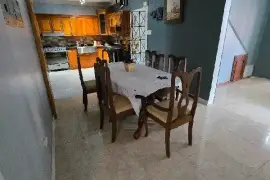 2 Bedrooms, 2.5 Bathrooms House