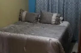 2 Bedrooms, 2.5 Bathrooms House