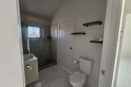 2 Bedrooms, 1 Bathroom House