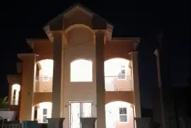 2 Bedrooms, 2 Bathrooms Apartment