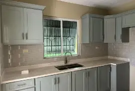 2 Bedrooms, 2 Bathrooms Small Side of House