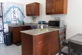 2 Bedrooms 1 Bathrooms House