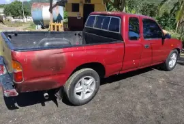 1995 Toyota Tacoma Van