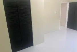 1 Bedroom, 1 Bathroom House