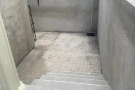 1 Bedroom, 1 Bathroom House