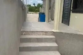 1 Bedroom, 1 Bathroom House