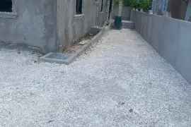 1 Bedroom, 1 Bathroom House