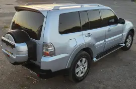 2009 Mitsubishi Pajero
