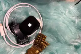 Apple Watch 8 45mm No fault. No idlers