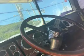 International 9300 eagle trailer head and tiptrail