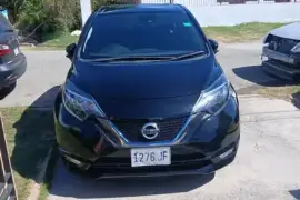 Nissan note 2018 clean