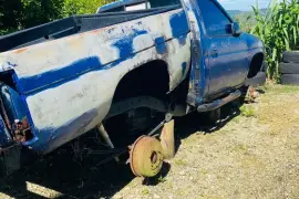 1994 Nissan pick up 4x4 drive