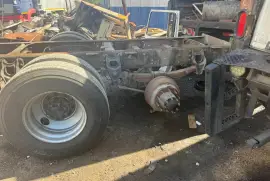 Freightliner glider kit 10 wheeler