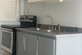 2 Bedrooms 1 Bathroom House