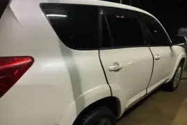 Toyota Vanguard 2011