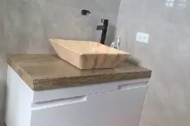 2 Bedrooms 1 Bathrooms House