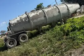 Cement Bull Tank Trailer