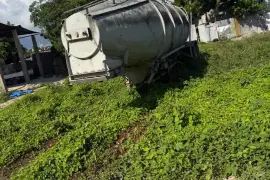 Cement Bull Tank Trailer