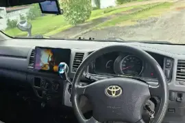 Toyota Hiace 2013