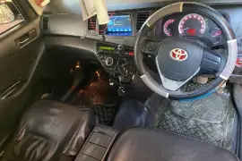 2012 Toyota Isis Platana