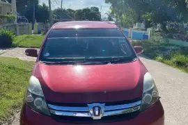 2012 Toyota Isis Platana