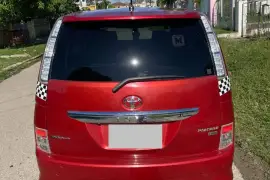 2012 Toyota Isis Platana