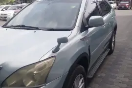 2003 Toyota Harrier