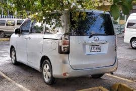 2009 voxy zs kirameki 