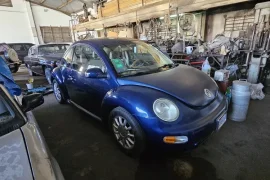 2004 Volkswagen Beetle