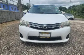 2013 Toyota axio