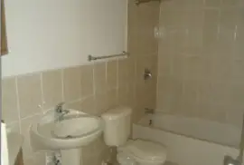 2 bedrooms, 2 bathrooms Apt.