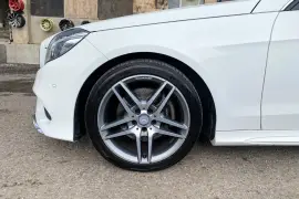 2015 Mercedes Benz E250 sunroof