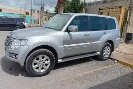 2017 Mitsubishi Pajero LHD