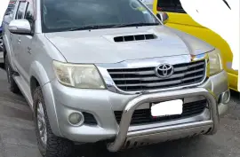 2012 TOYOTA HILUX