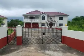 5 Bedrooms, 4 Bathrooms