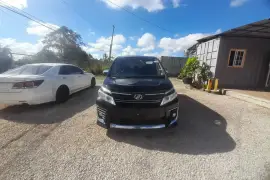 2016 Toyota Voxy ( newly imported )
