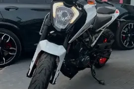 2021 KTM Duke 200 Motorcycle
