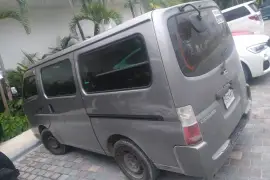 2011 Nissan Caravan