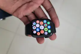 Apple Watch Series 7 (45mm) GPS + LTE – Midnight Black
