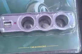 TRIPLE SOCKET WITH USB