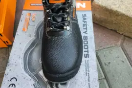 SAFETY BOOTS STEEL TOE